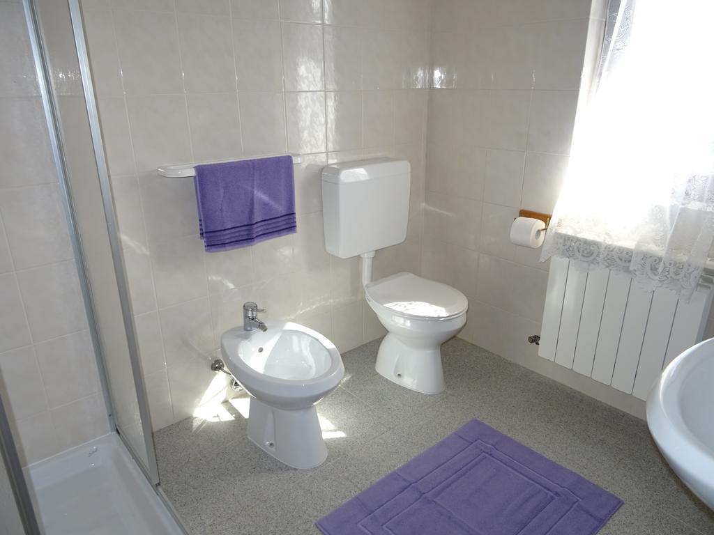 Casa Nico Appartement Pellio Superiore Buitenkant foto