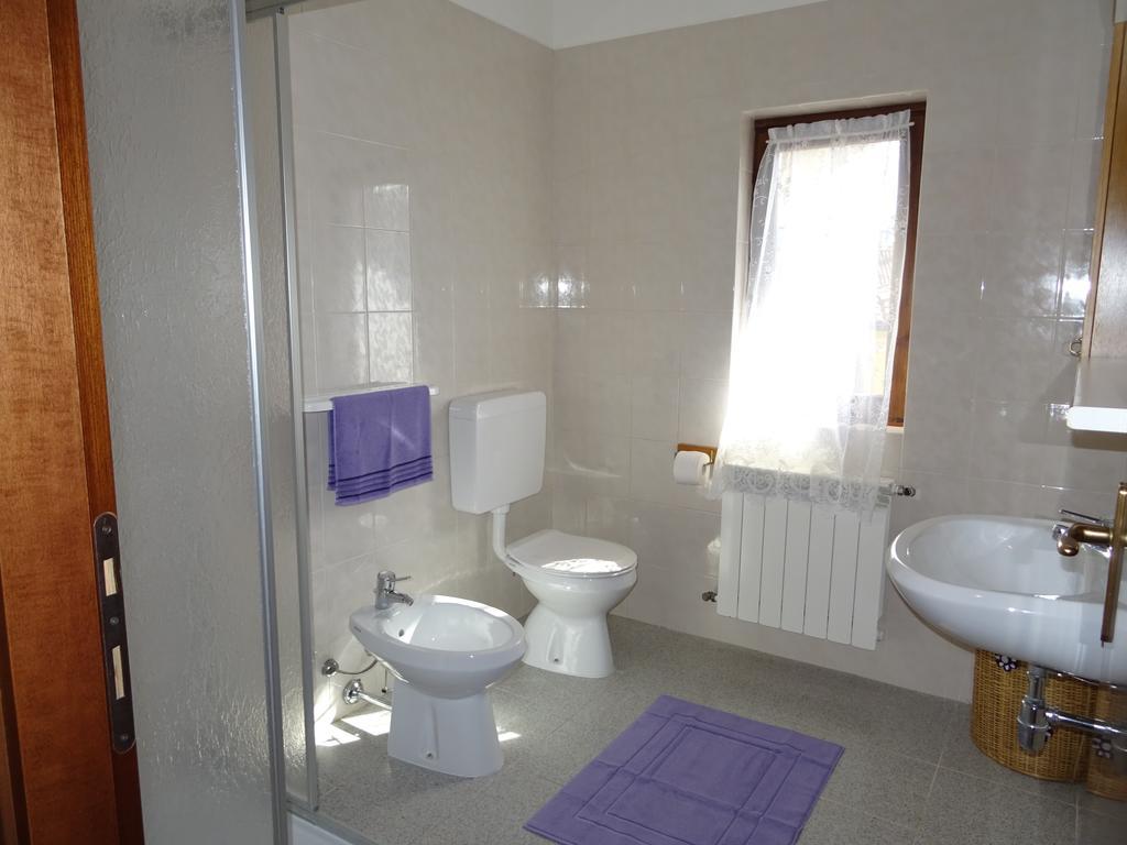 Casa Nico Appartement Pellio Superiore Buitenkant foto